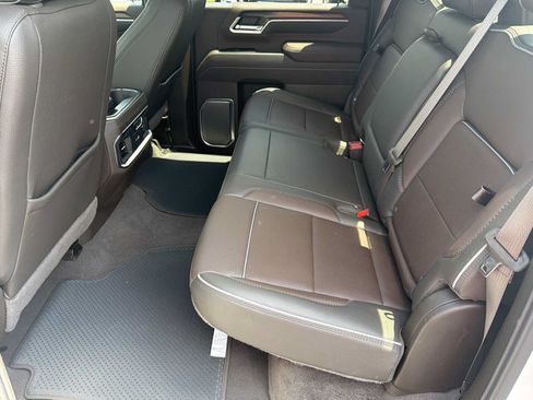 Used 2026 GMC Sierra 2500 Denali w/ Denali Reserve Package AWD/4WD image 35