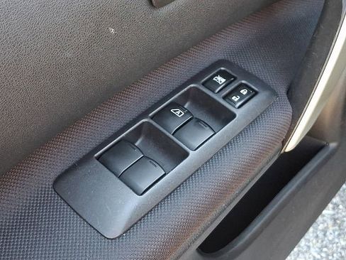 Used 2015 Nissan Rogue S w/ Convenience Package AWD/4WD image 26