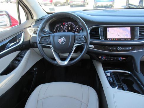 Used 2023 Buick Enclave Premium image 10