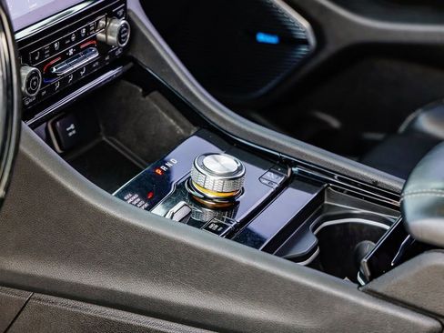 Used 2021 Jeep Grand Cherokee L Overland w/ Advanced Protech Group III image 25