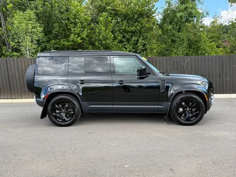 Certified 2025 Land Rover Defender 110 S AWD/4WD image 7