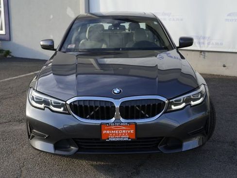 Used 2019 BMW 330i xDrive Sedan w/ Convenience Package AWD/4WD image 5