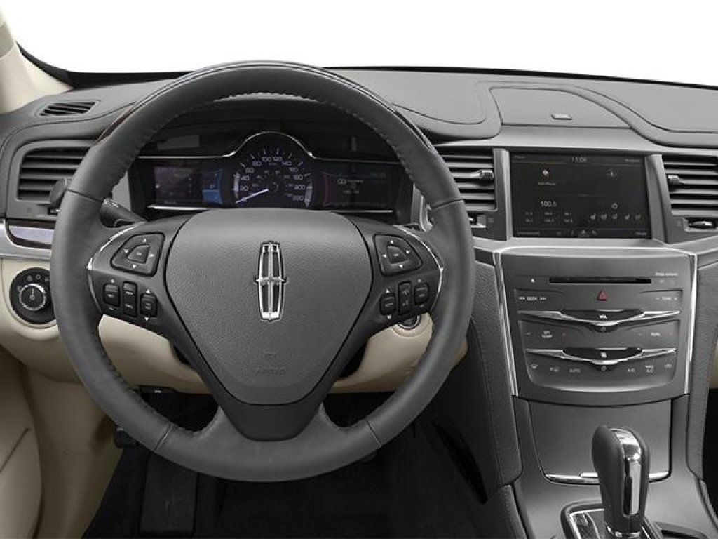 Used 2014 Lincoln MKS w/ Equipment Group 101A FWD image 4