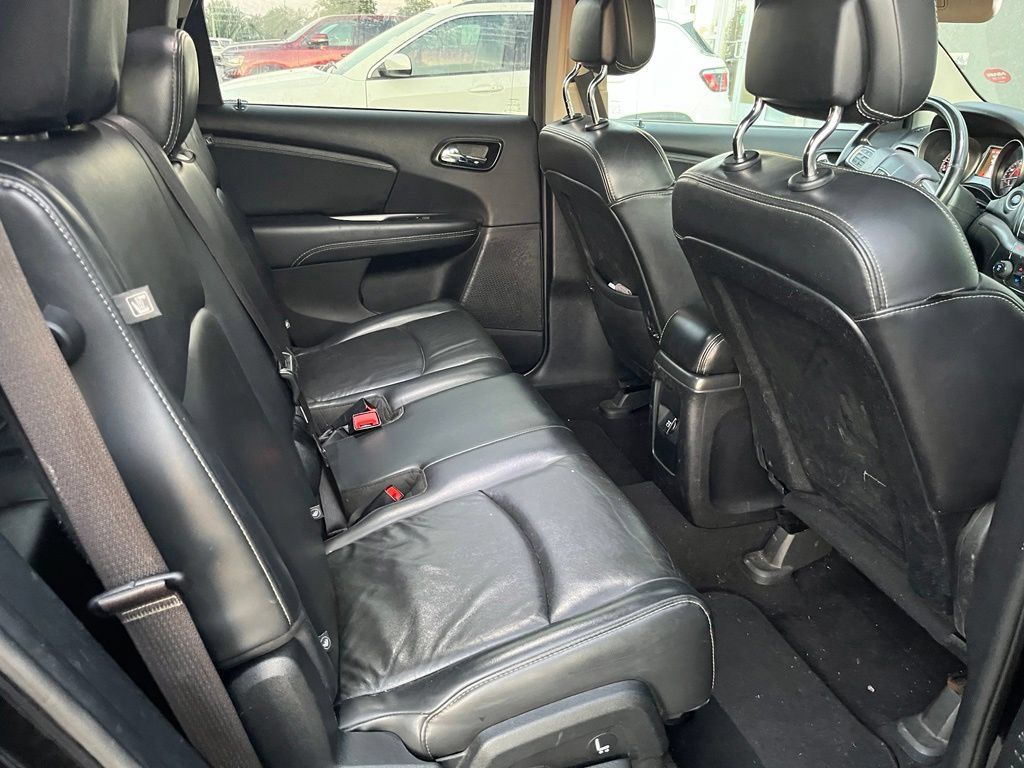 Used 2017 Dodge Journey Crossroad w/ Popular Equipment Group AWD/4WD image 5