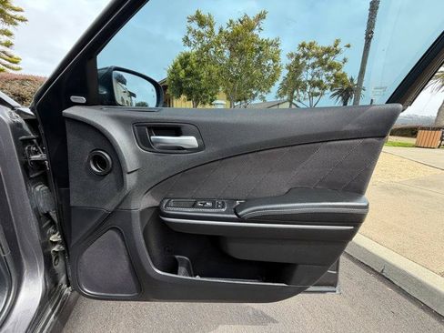 Used 2019 Dodge Charger R/T w/ Driver Confidence Group RWD image 39