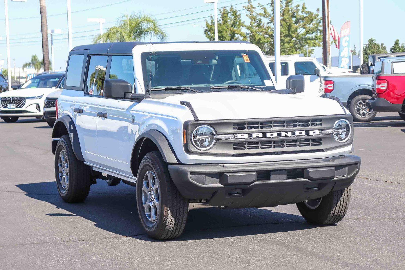 Used 2026 Ford Bronco Big Bend AWD/4WD image 3