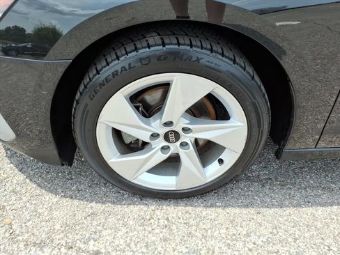 Used 2024 Audi A3 2.0T Premium FWD image 11