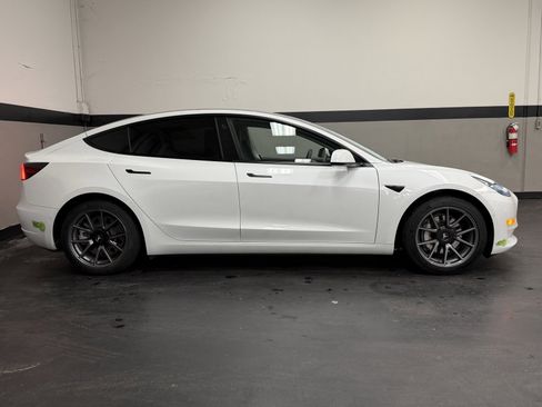 Used 2022 Tesla Model 3 Long Range image 5