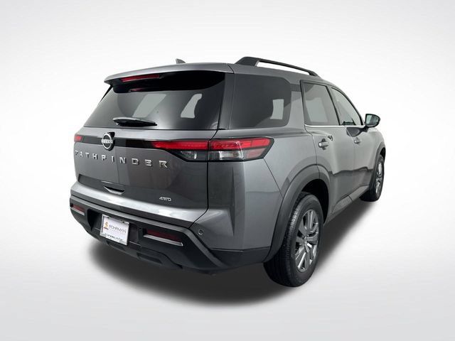Used 2025 Nissan Pathfinder SV AWD/4WD image 36