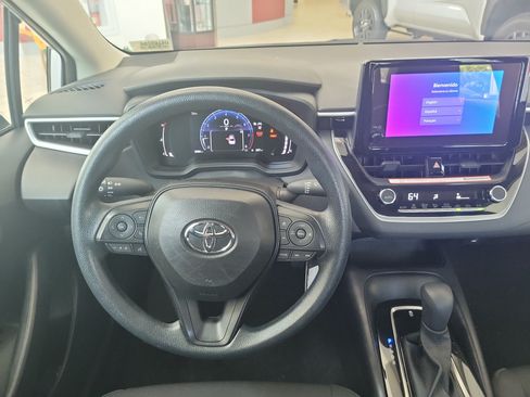 Used 2026 Toyota Corolla LE FWD image 16