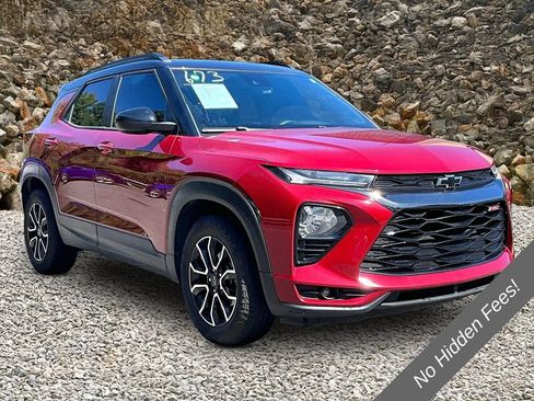 Used 2021 Chevrolet TrailBlazer RS w/ Technology Package FWD image 9