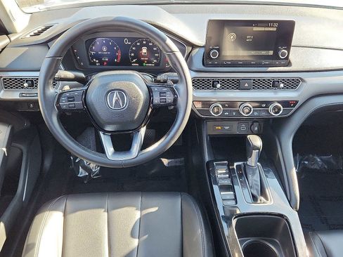 Used 2023 Acura Integra image 11