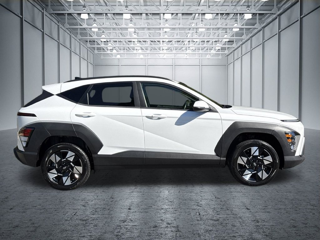 Used 2025 Hyundai Kona SEL AWD/4WD image 10