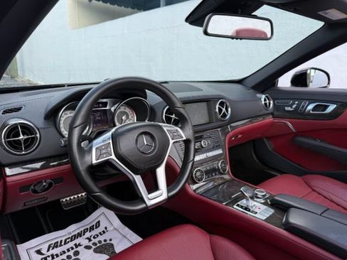 Used 2013 Mercedes-Benz SL 550 image 9