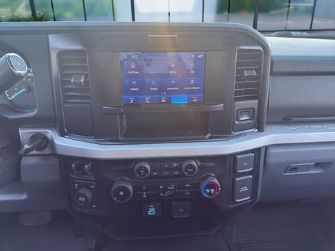 Used 2025 Ford F250 XLT image 15