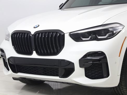 Used 2023 BMW X5 sDrive40i w/ M Sport Package image 61