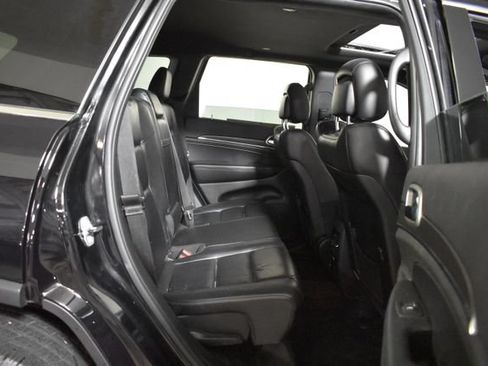 Used 2018 Jeep Grand Cherokee Limited AWD/4WD image 34