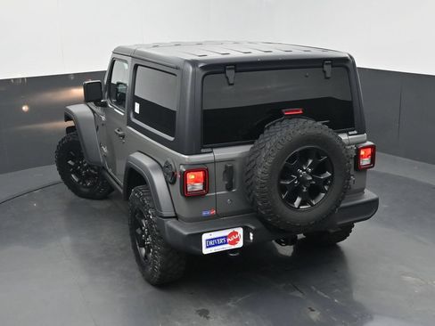 Used 2020 Jeep Wrangler Sport AWD/4WD image 29