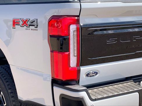 New 2026 Ford F250 Platinum AWD/4WD image 14