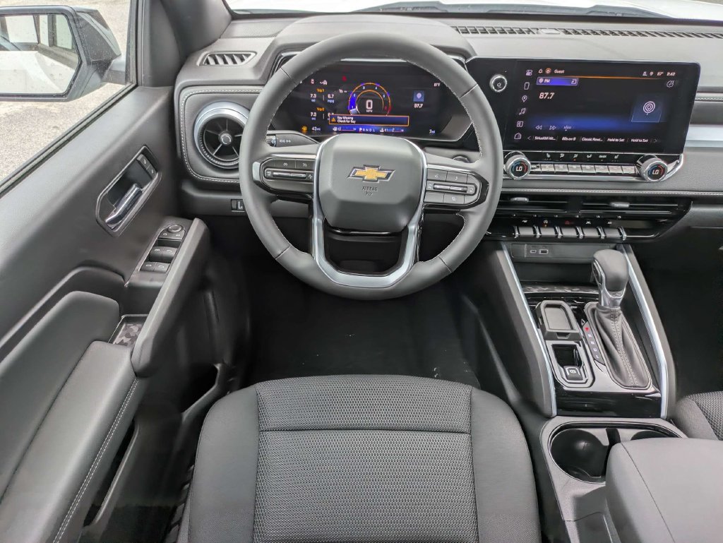 New 2026 Chevrolet Colorado LT RWD image 16