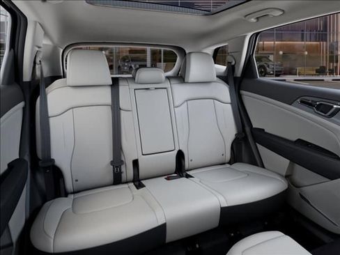 New 2026 Kia Sportage EX FWD image 16