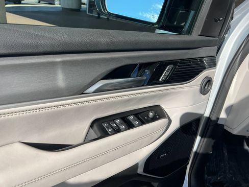 New 2026 Jeep Grand Wagoneer Limited AWD/4WD image 23
