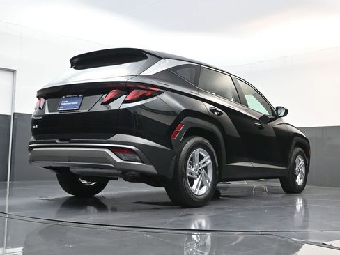 Used 2026 Hyundai Tucson SE FWD image 23