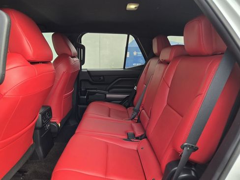 Used 2025 Toyota 4Runner TRD Sport AWD/4WD image 27