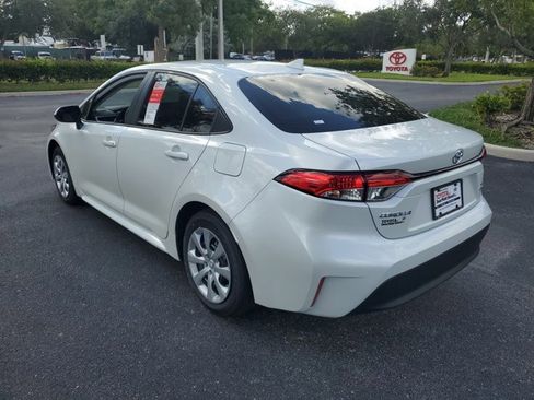 New 2026 Toyota Corolla LE image 3
