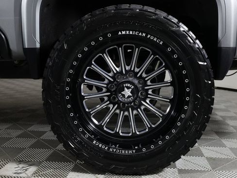 Used 2024 GMC Sierra 2500 Denali Ultimate image 54