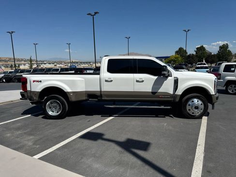 Certified 2026 Ford F450 King Ranch w/ FX4 Off-Road Package AWD/4WD image 5