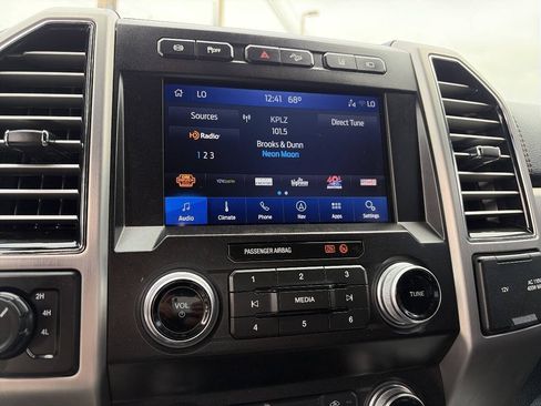 Used 2020 Ford F350 Platinum AWD/4WD image 36