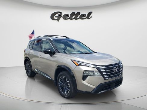 Used 2026 Nissan Rogue Platinum w/ Platinum Premium Package AWD/4WD image 5