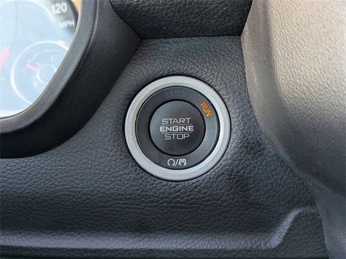 Used 2021 RAM 1500 Big Horn image 26