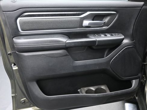 Used 2020 RAM 1500 Big Horn AWD/4WD image 12