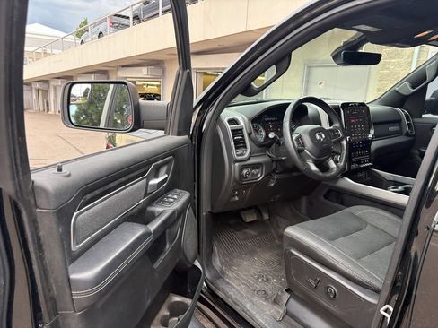 Used 2019 RAM 1500 Big Horn AWD/4WD image 15