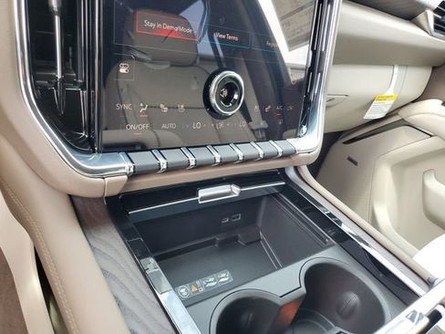 New 2026 GMC Yukon XL Denali AWD/4WD image 23