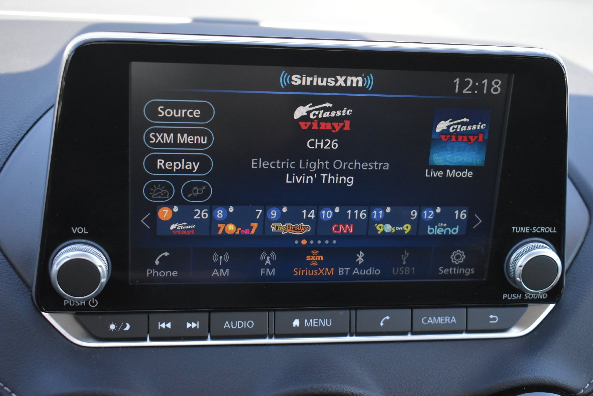 Used 2025 Nissan Sentra SV w/ Trunk Package FWD image 27