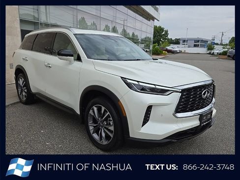 Certified 2024 INFINITI QX60 Luxe w/ Cargo Package AWD/4WD image 13