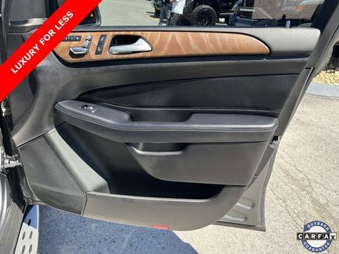 Used 2018 Mercedes-Benz GLS 450 4MATIC image 22
