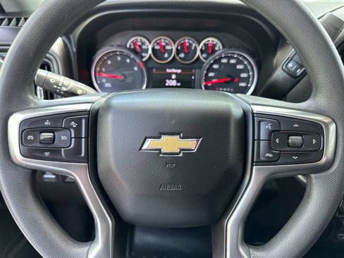 Used 2021 Chevrolet Silverado 2500 Custom w/ Custom Value Package AWD/4WD image 20