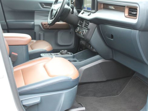 Used 2024 Ford Maverick Lariat image 20