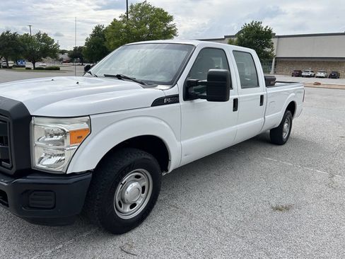 Used 2016 Ford F250 XL RWD image 2