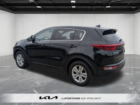 Used 2018 Kia Sportage LX AWD/4WD image 3