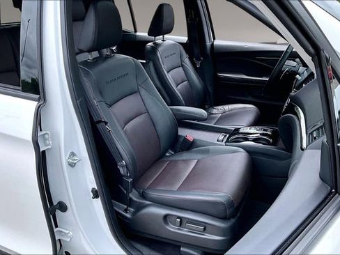 Used 2023 Honda Ridgeline Black Edition image 26
