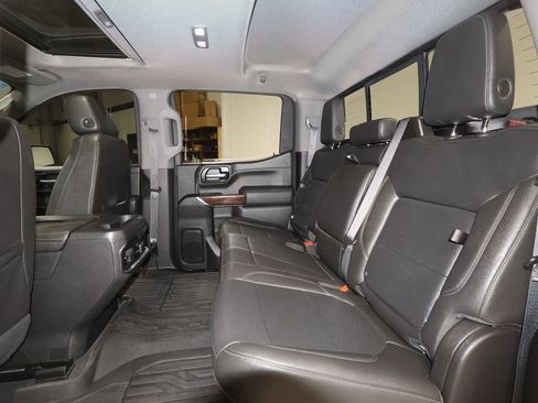 Used 2022 GMC Sierra 1500 SLT w/ SLT Premium Plus Package image 25