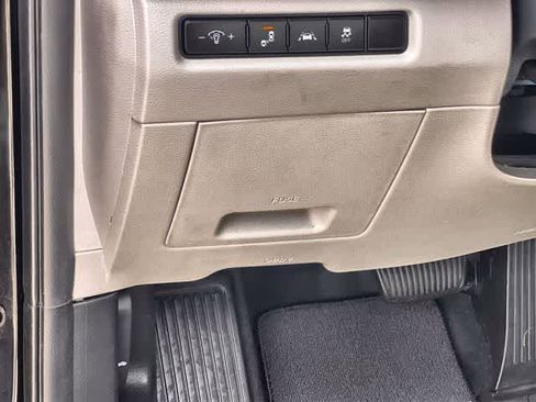 Used 2021 Kia Telluride S FWD image 29