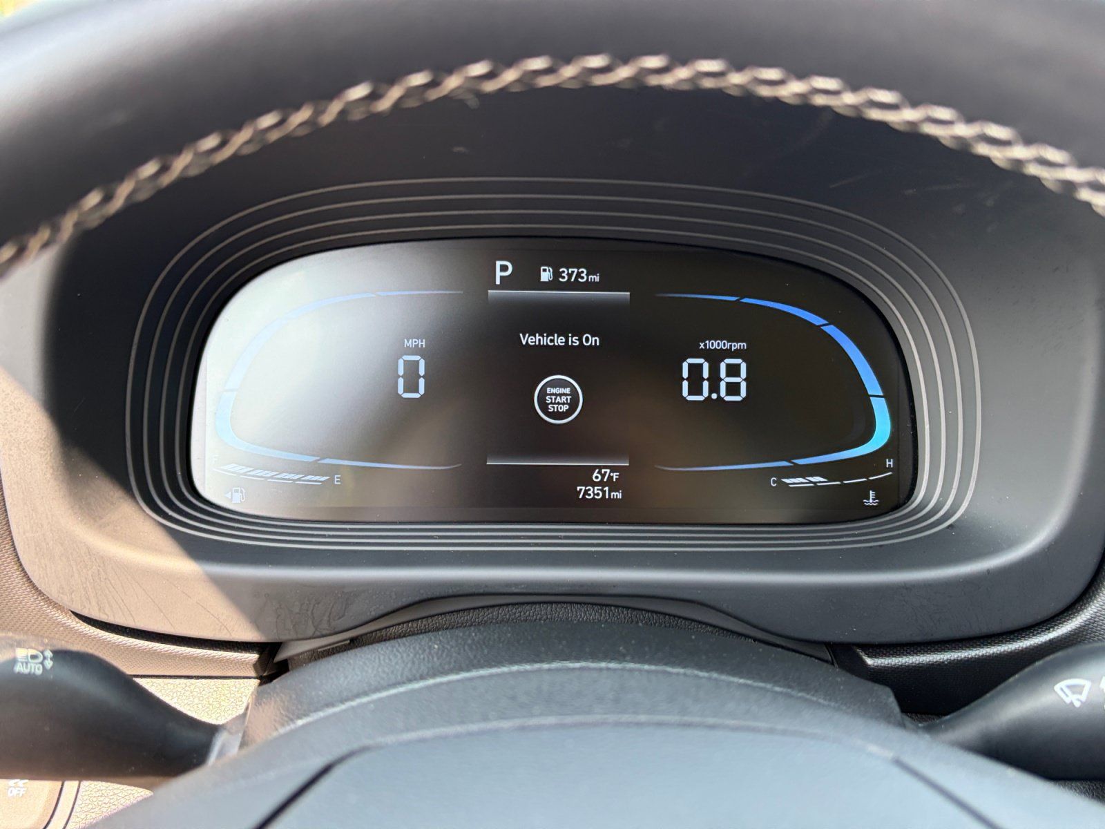 Certified 2025 Hyundai Venue SEL FWD image 10