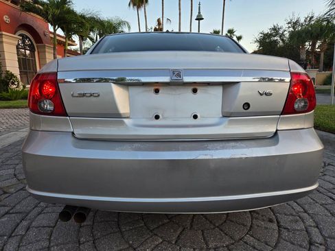 Used 2005 Saturn L-Series L300 FWD image 20