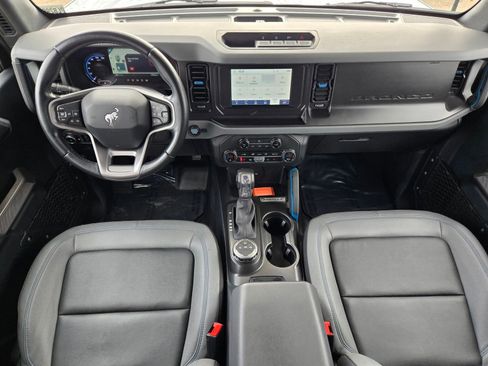 Used 2023 Ford Bronco Black Diamond AWD/4WD image 12